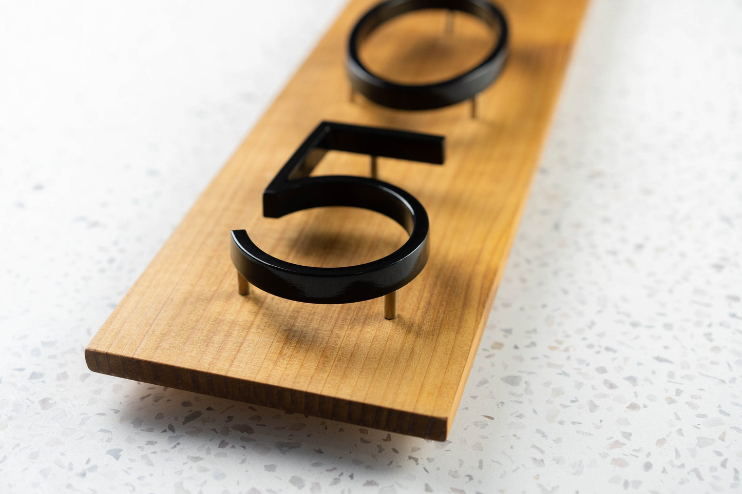 Vertical Address Plaque, Cedar Number Sign, Mount Floating House Number, Vertical Wooden House Numbers, Modern Wood House Number Sign